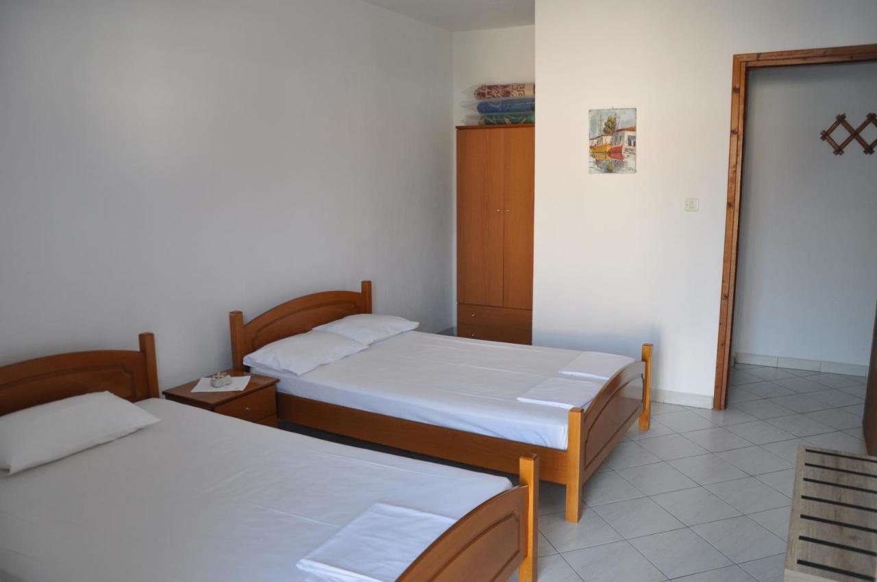 Apartments Stavroula Ηospitality Врасна Номер фото
